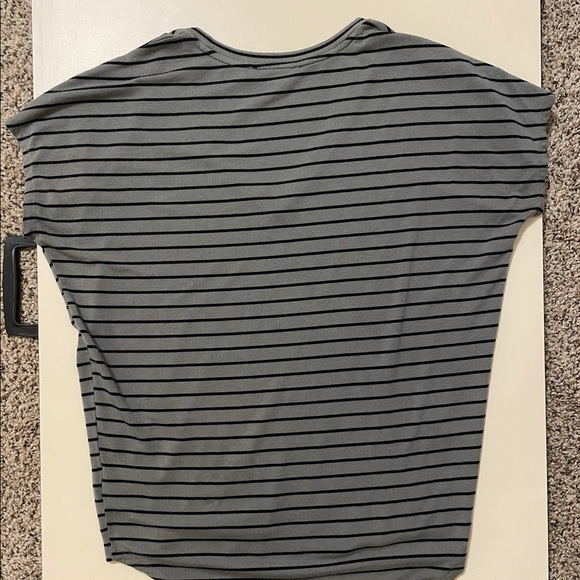 Express London Tee Olive Stripe XS - Picture 4 of 4
